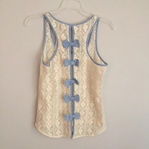 Now back lace tank